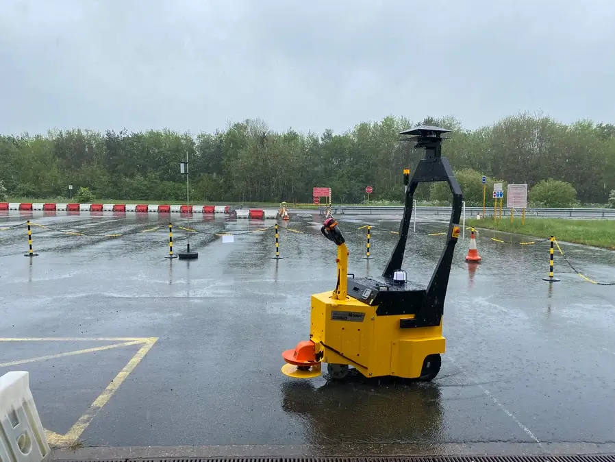 Technical Solutions Addressing Outdoor AGV Application Challenges: Navigation System