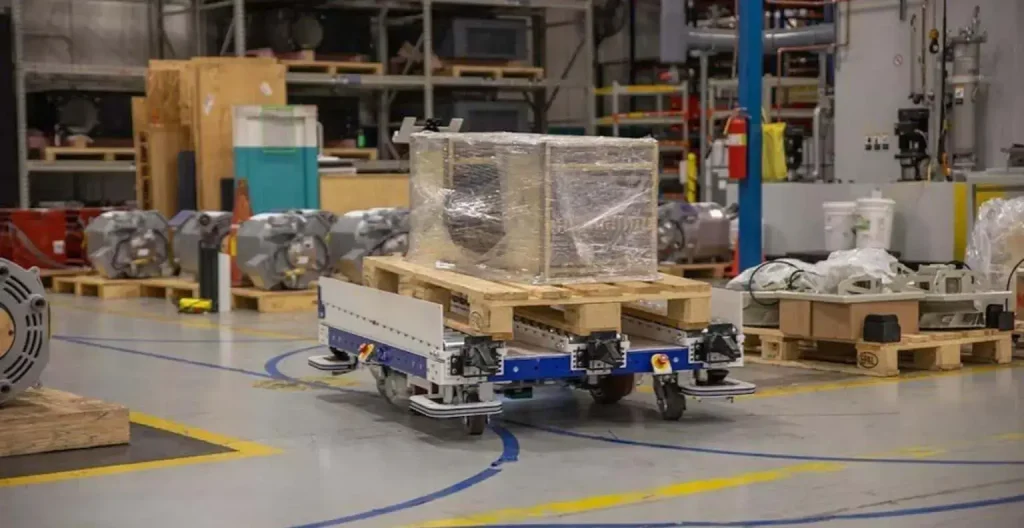 Typical AGV Applications: warehouse and logistics
