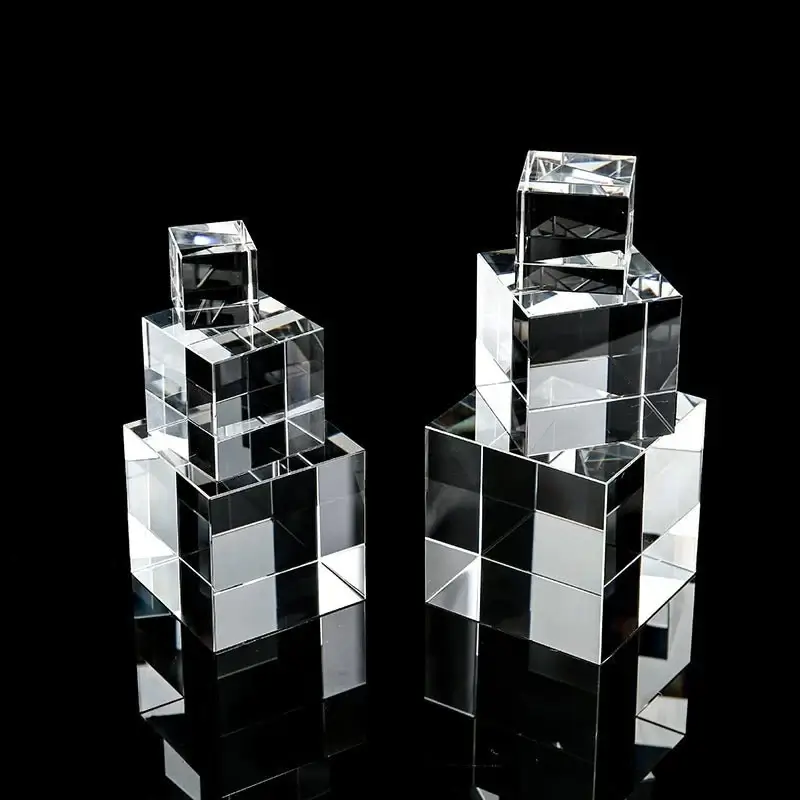 Optical Prisms in Machine Vision: Cube prism (beamsplitter)